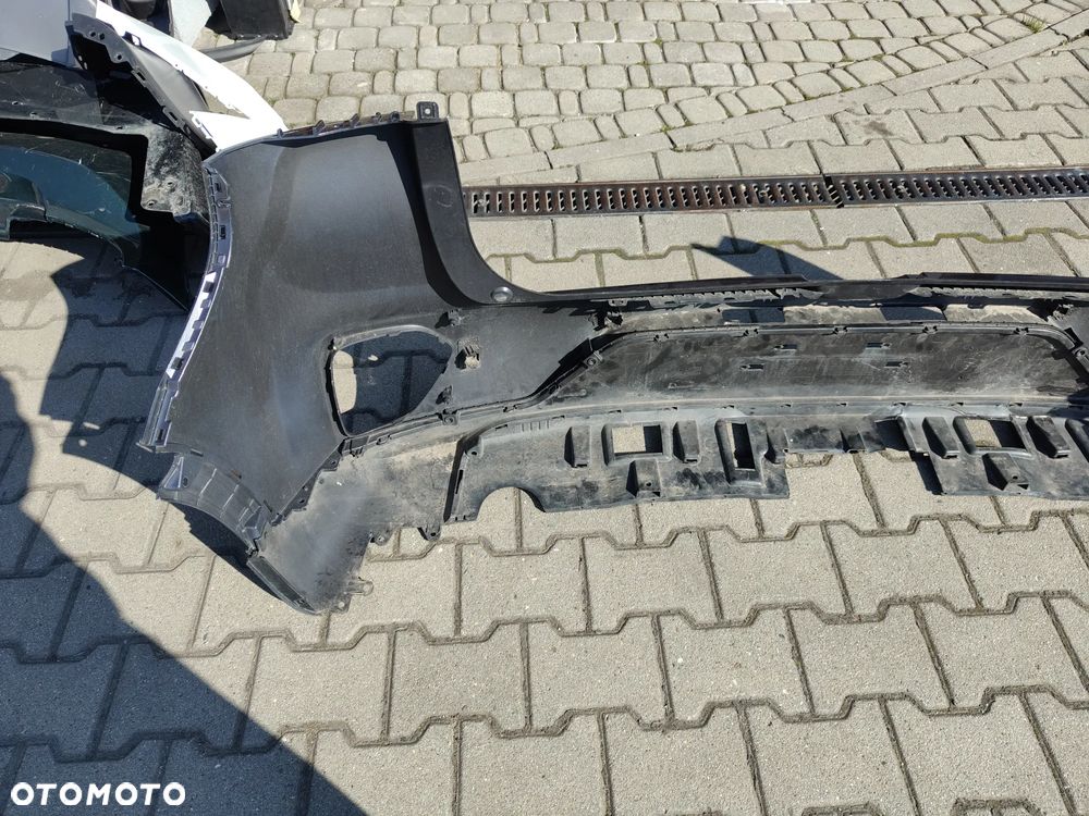 Kia Niro lift ZDERZAK tyl pdc - 4