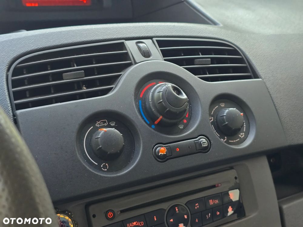 Renault Kangoo 1.5 dCi Helios - 8
