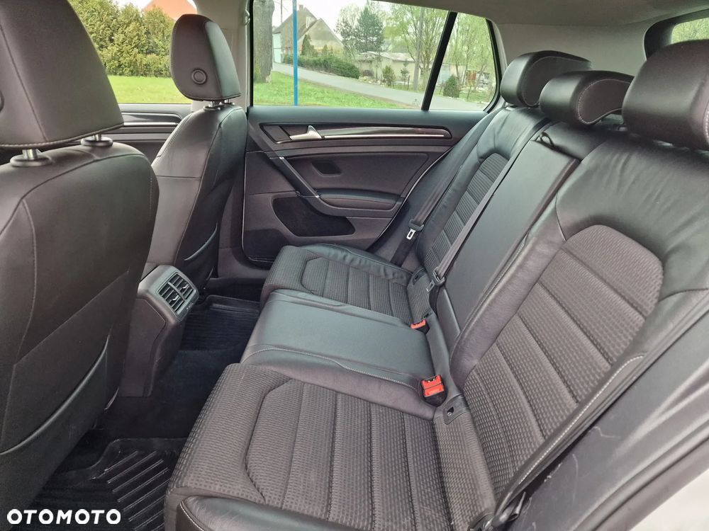 Volkswagen Golf 2.0 TDI (BlueMotion Technology) Highline - 18