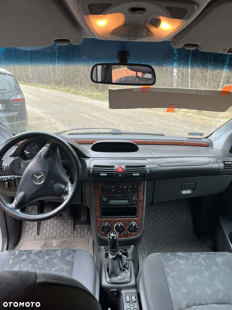 Mercedes-Benz Vaneo 1.9 Ambiente - 5