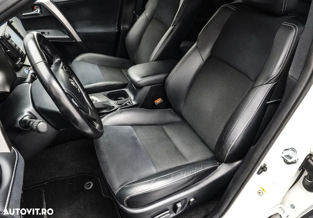 Toyota RAV4 2.5 VVT-i 4x2 Executive - 14