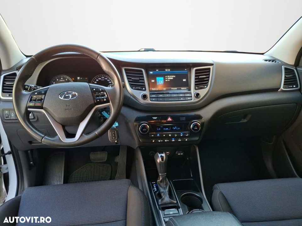Hyundai Tucson - 10