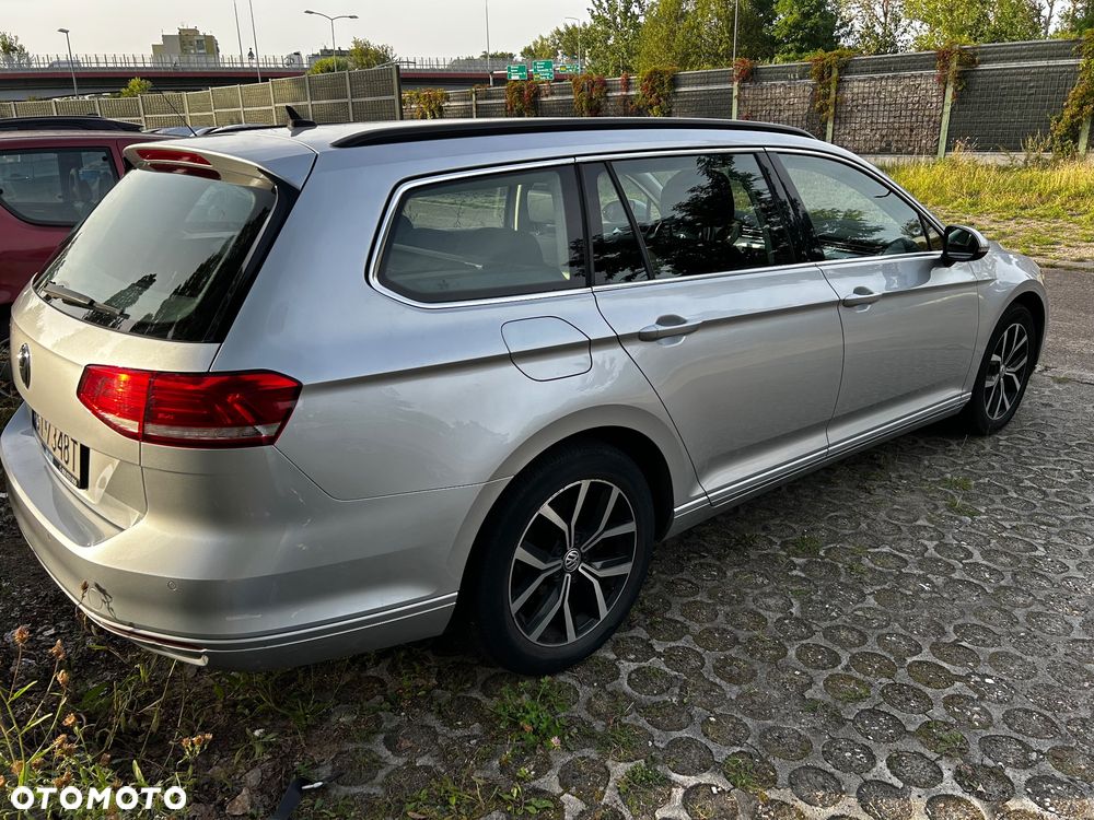 Volkswagen Passat 2.0 TDI BMT Comfortline DSG7 - 9