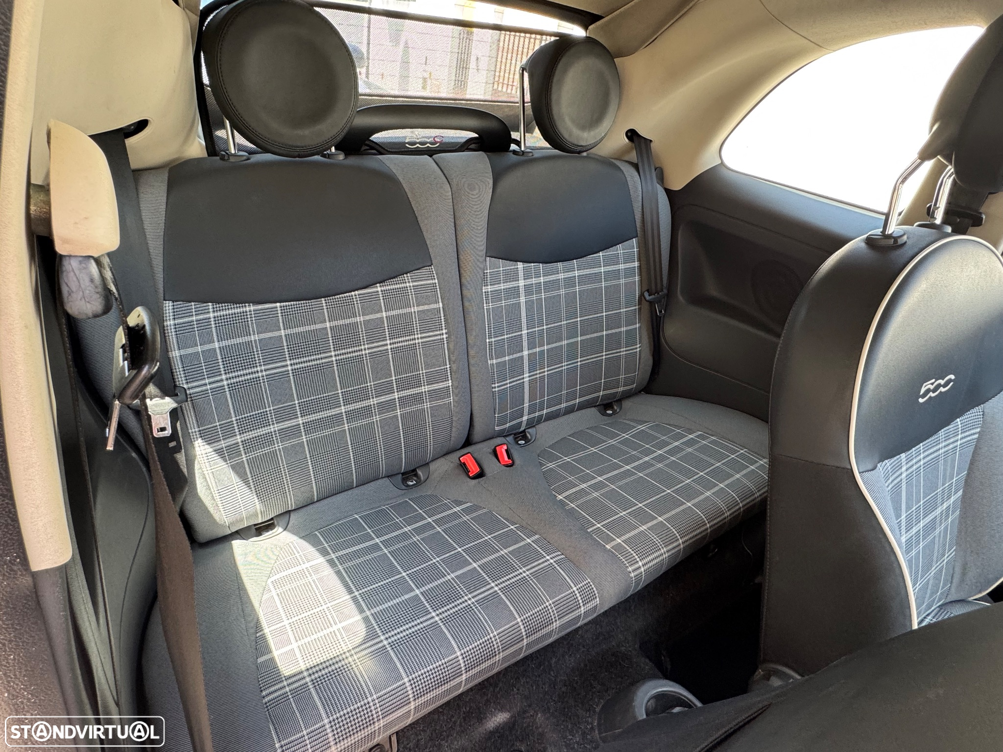 Fiat 500C 1.2 Lounge - 24