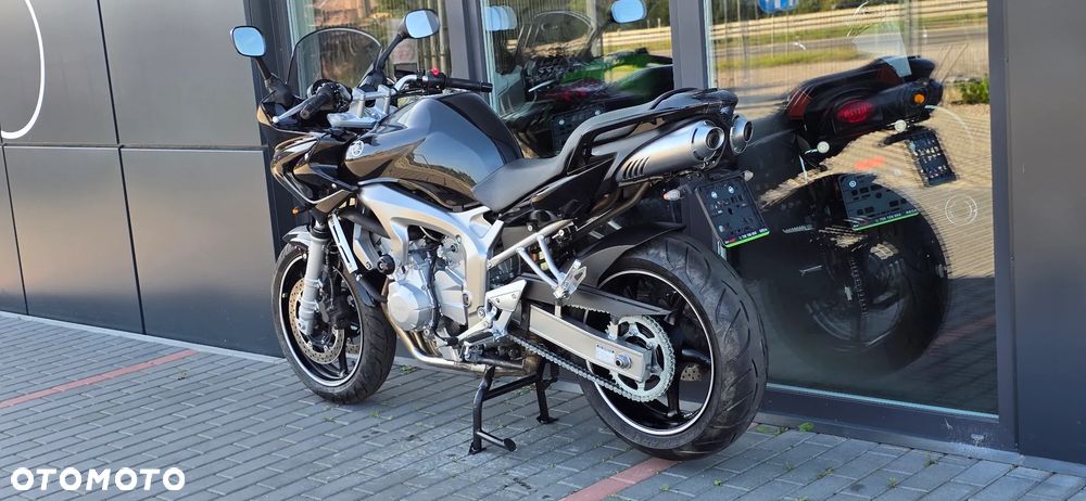 Yamaha FZ6 - 28