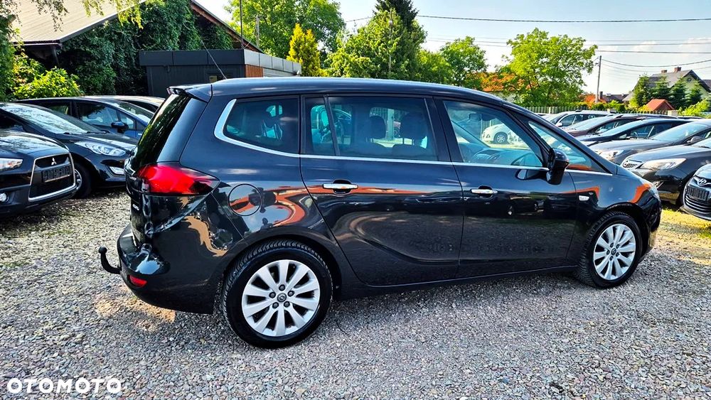 Opel Zafira - 11