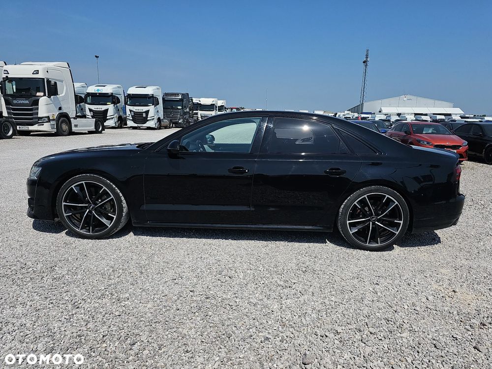 Audi S8 Plus 4.0 TFSI Quattro - 9