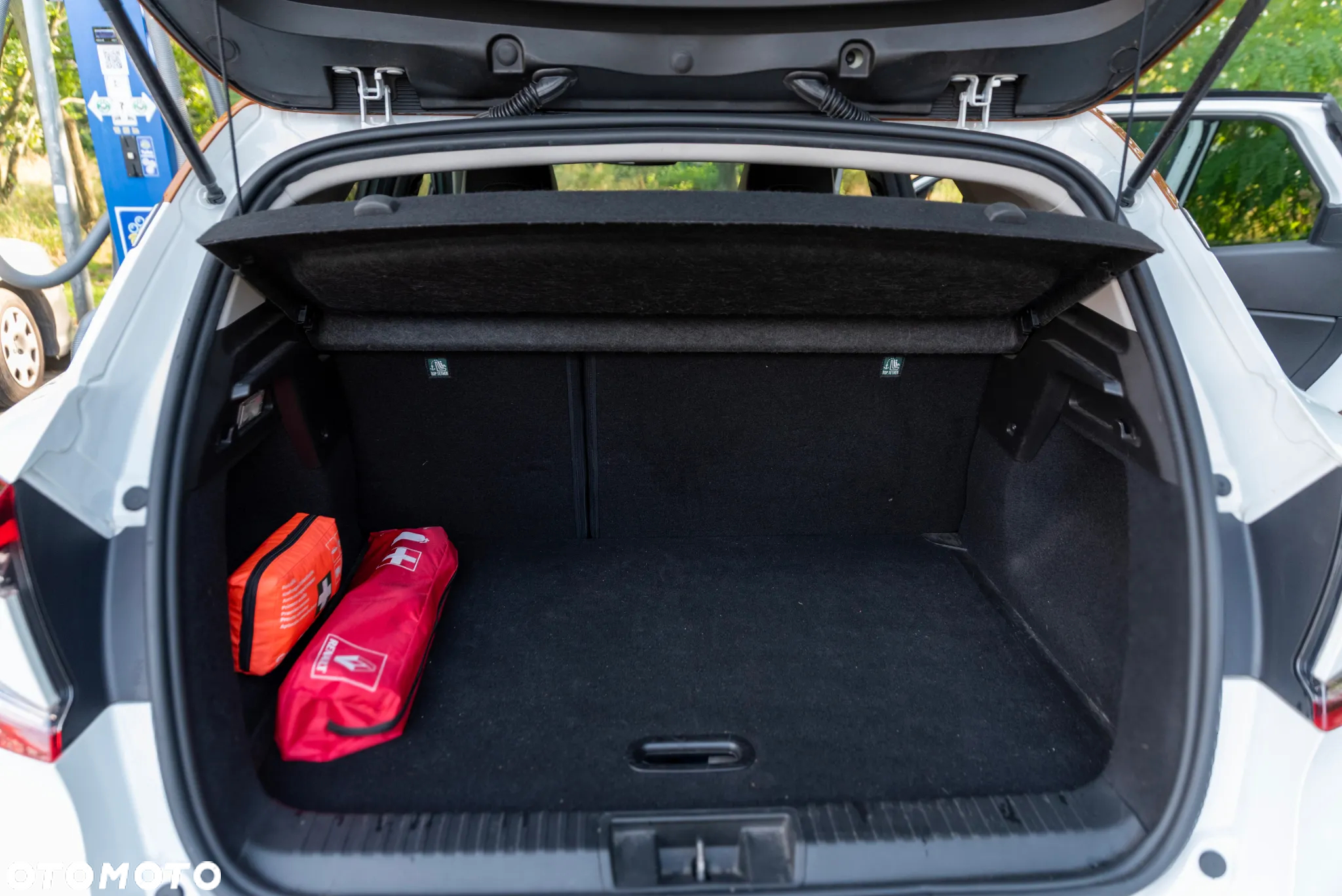 Renault Captur 1.3 TCe Intens EDC - 21