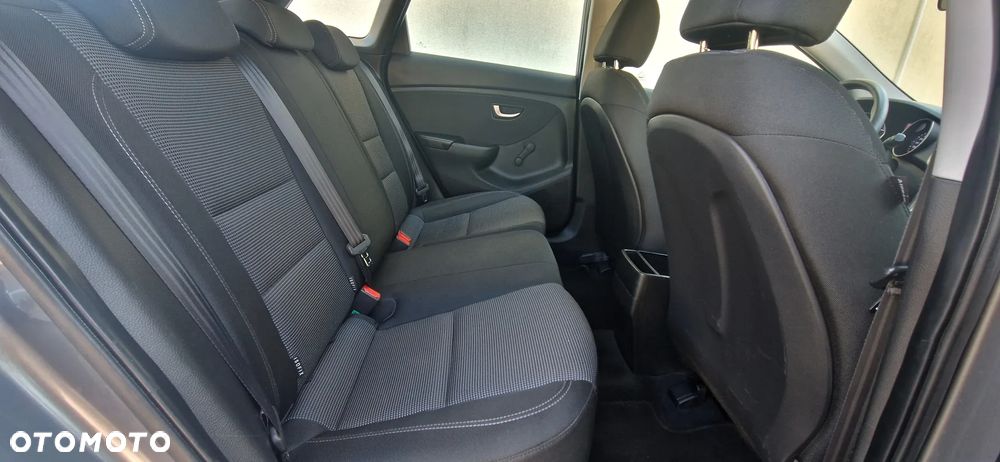Hyundai i30 1.4 Classic + - 32