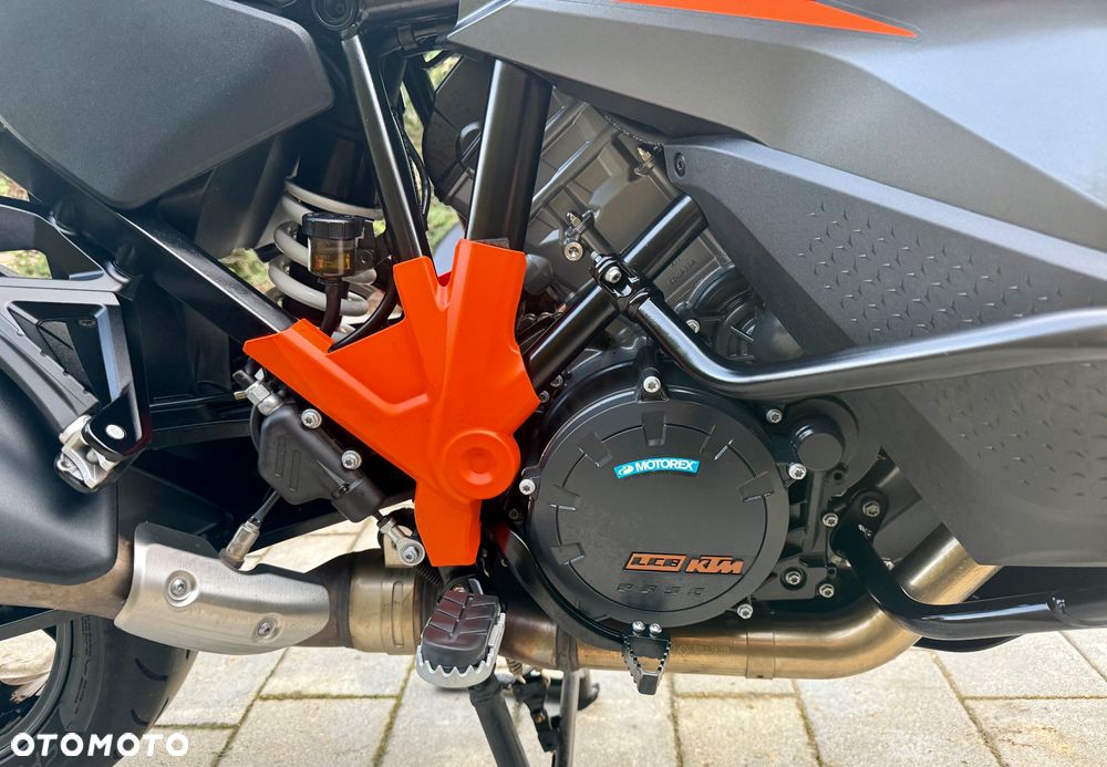 KTM Super Adventure - 17