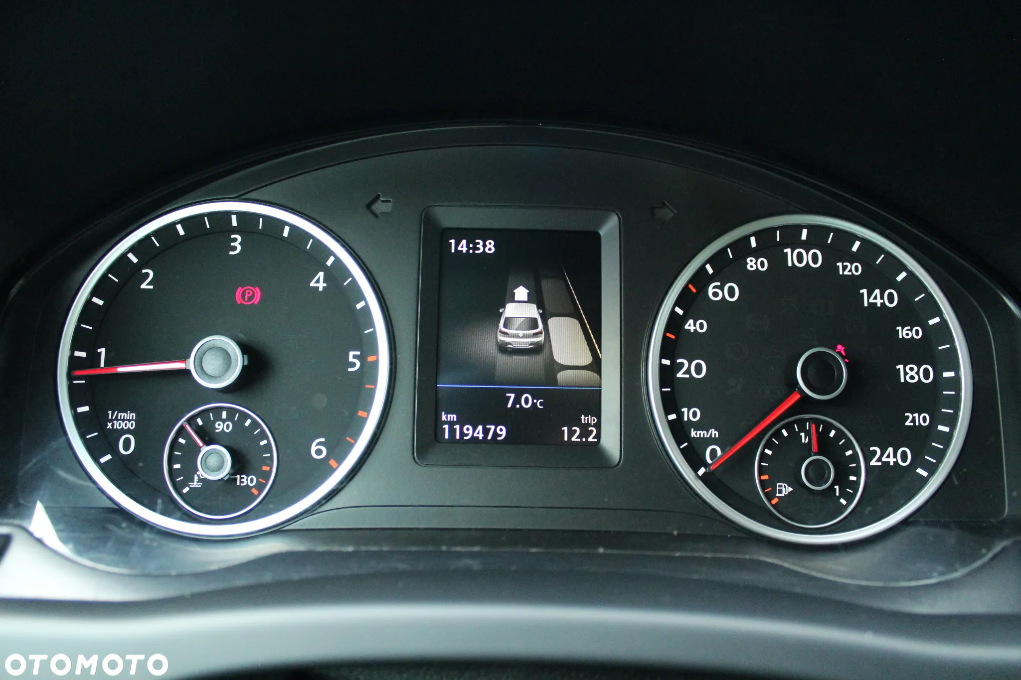 Volkswagen Tiguan 2.0 TDI DPF BlueMotion Technology Cup Sport & Style - 20