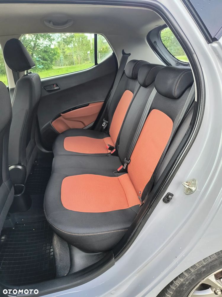 Hyundai i10 1.0 BlueDrive Black Line - 18