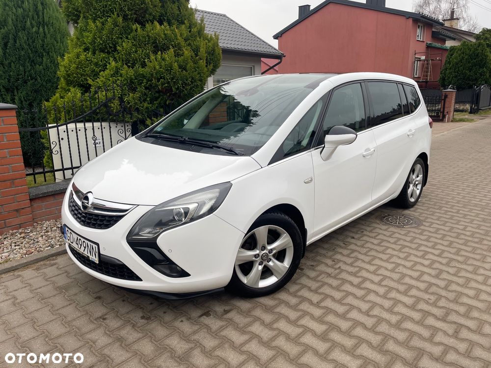 Opel Zafira - 2
