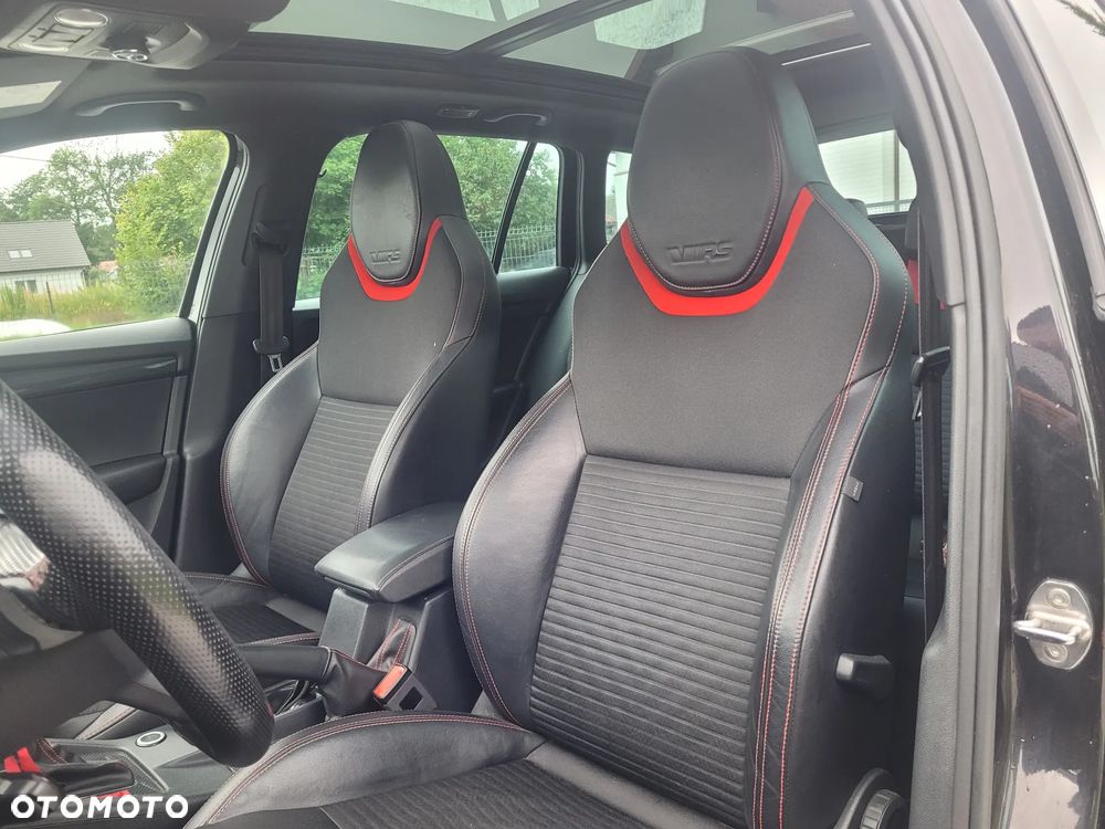 Skoda Octavia 2.0 TDI RS Challenge DSG - 9