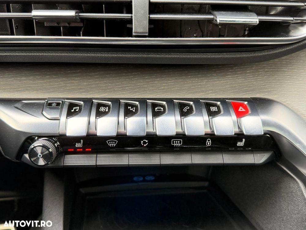 Peugeot 5008 2.0 BlueHDI s&s EAT8 GT - 23