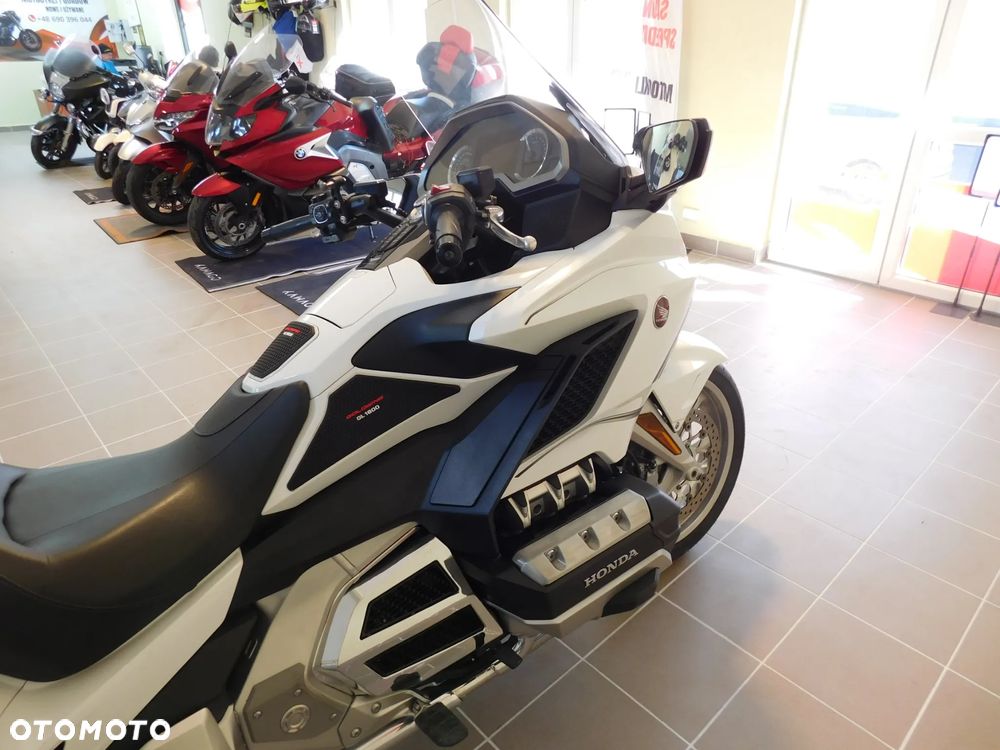 Honda GL - 18