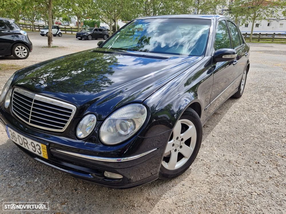 Mercedes-Benz E 220 CDI Auto Avantgarde - 4