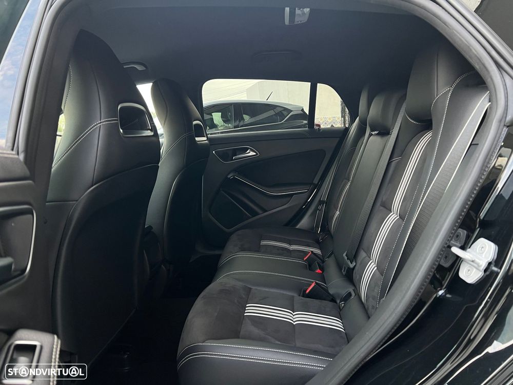 Mercedes-Benz CLA 180 d Shooting Brake AMG Line - 28