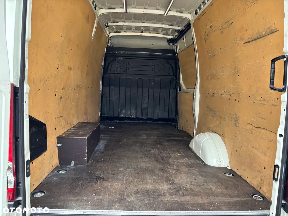 Iveco Daily 35S13**L2H2**Klimatyzacja**Sprowadzony - 13