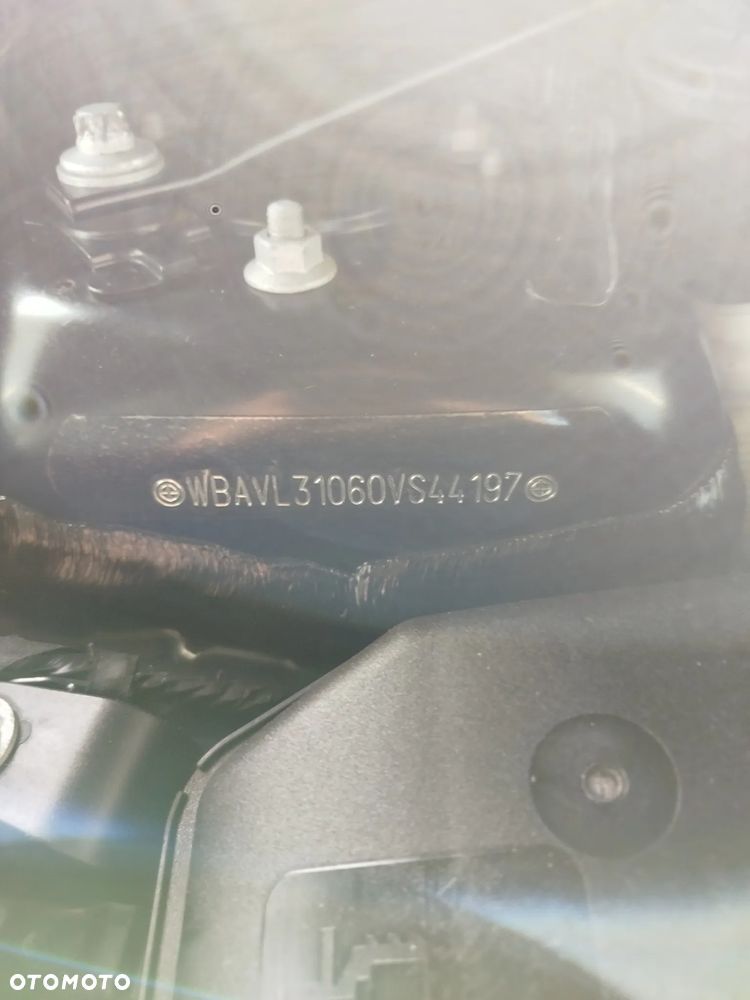 BMW X1 sDrive18i xLine - 17