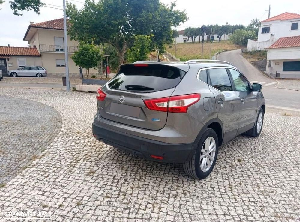 Nissan Qashqai 1.5 dCi N-Connecta - 5