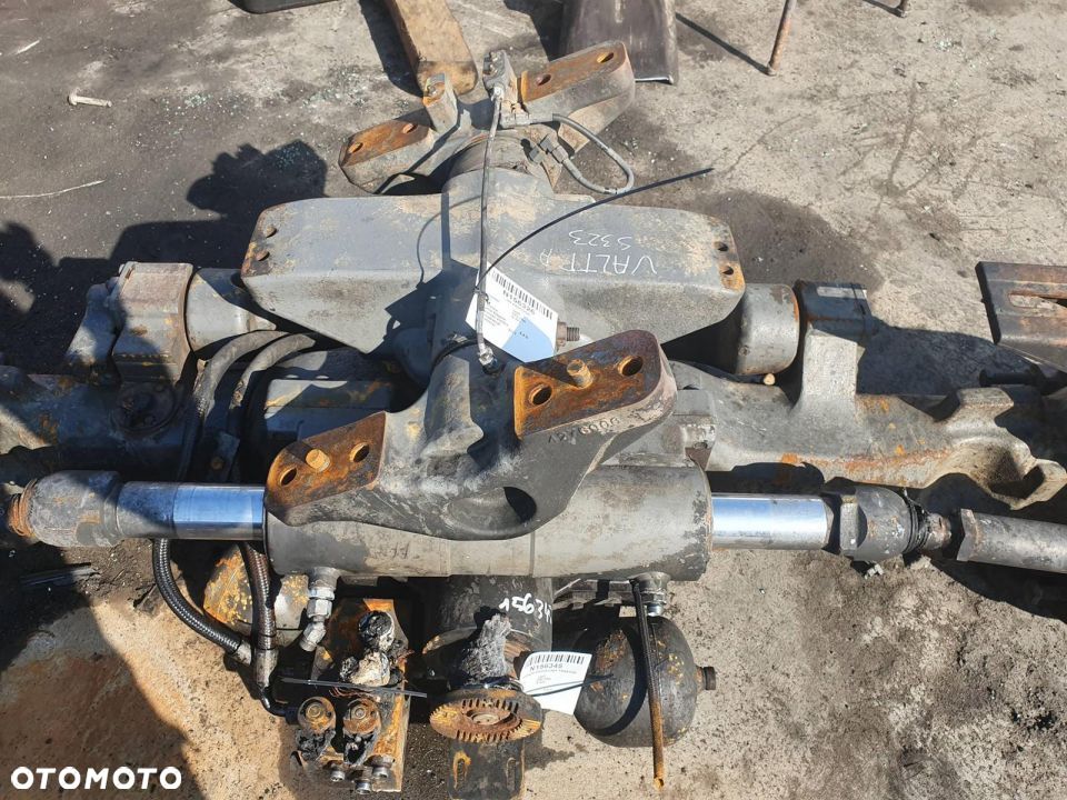 MOST PRZEDNI VALTRA S 323 AGCO 1350364M91 - 7