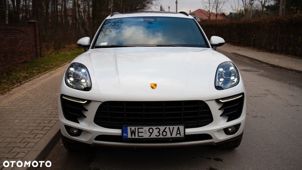 Porsche Macan - 3