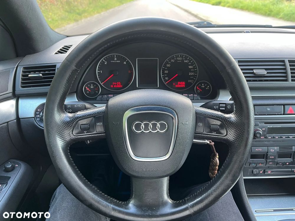 Audi A4 - 29