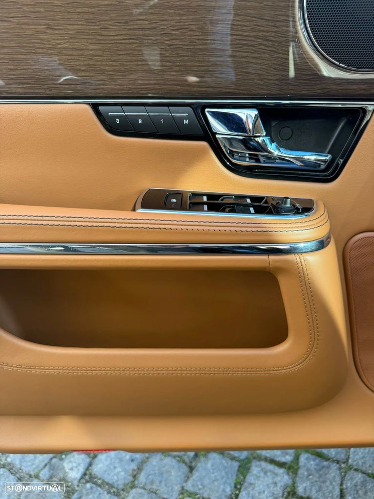 Jaguar XJ 3.0 D V6 Premium Luxury - 18