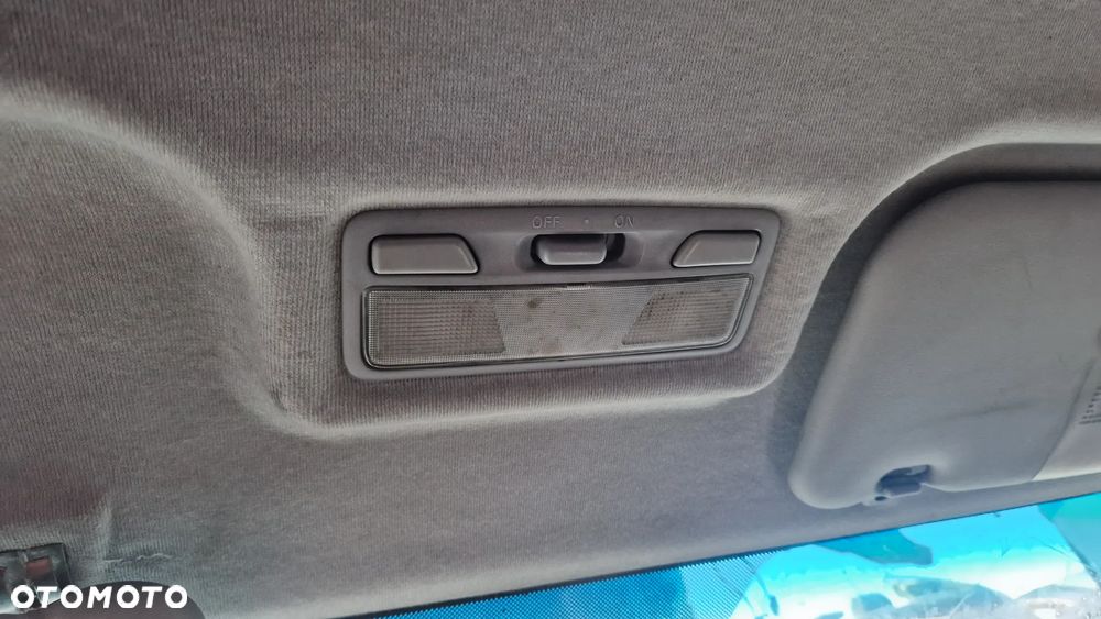 MITSUBISHI PAJERO PINI LAMPKA KABINY