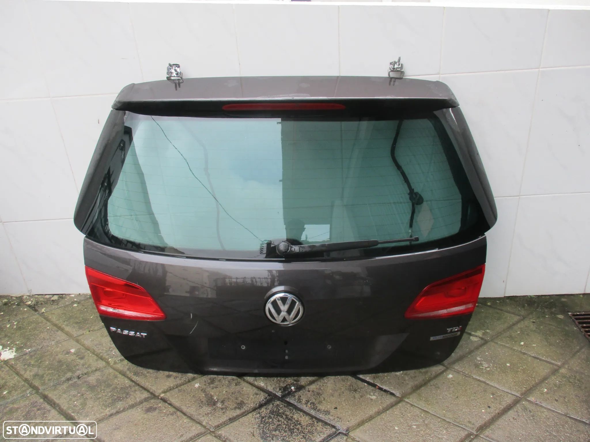 Tampa mala vw passat B7 2010 carrinha sw - 1