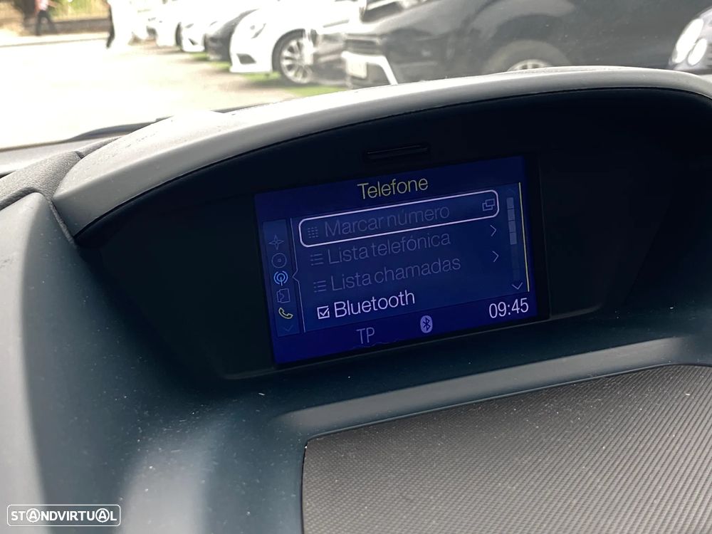 Ford Grand C-Max 1.6 TDCi Titanium - 24
