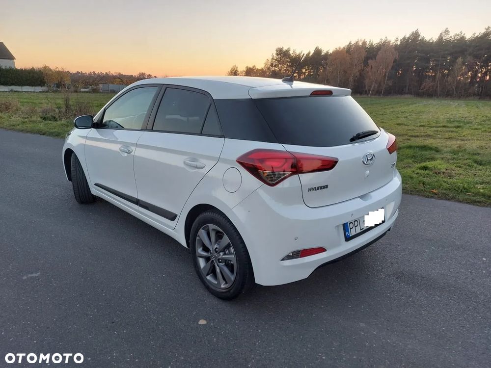 Hyundai i20 - 27