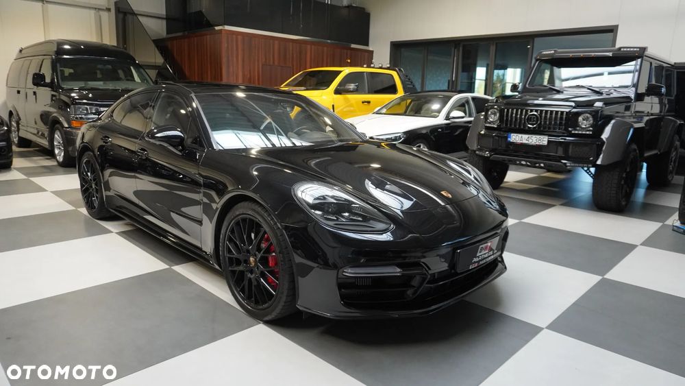 Porsche Panamera GTS - 15