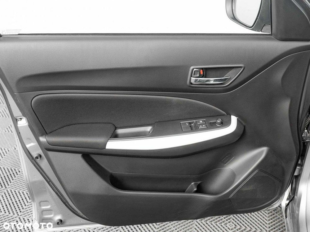 Suzuki Swift - 13