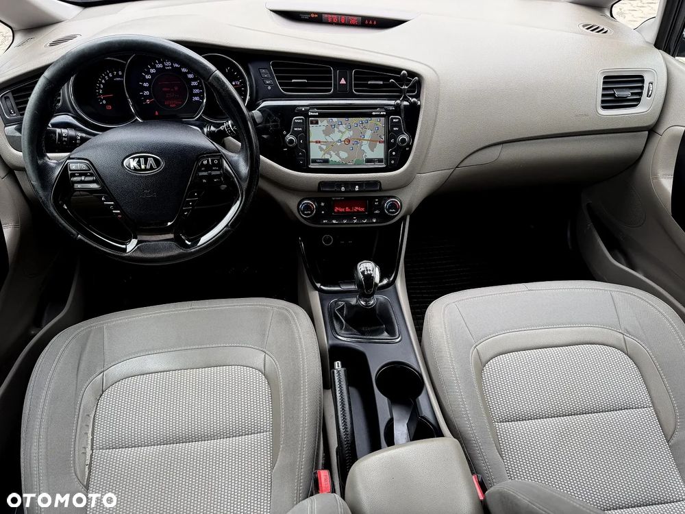 Kia Ceed - 5