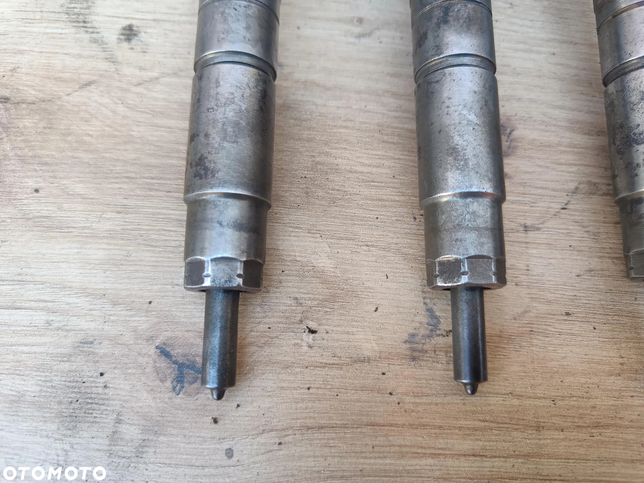 BMW E60 E87 E90 2.0D N47 WTRYSKIWACZE WTRYSKI WTRYSKIWACZ 7797877 - 2