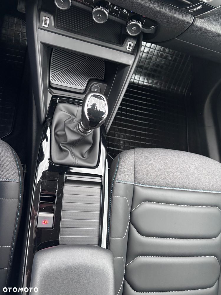 Citroën C4 1.5 BlueHDi Shine S&S - 31