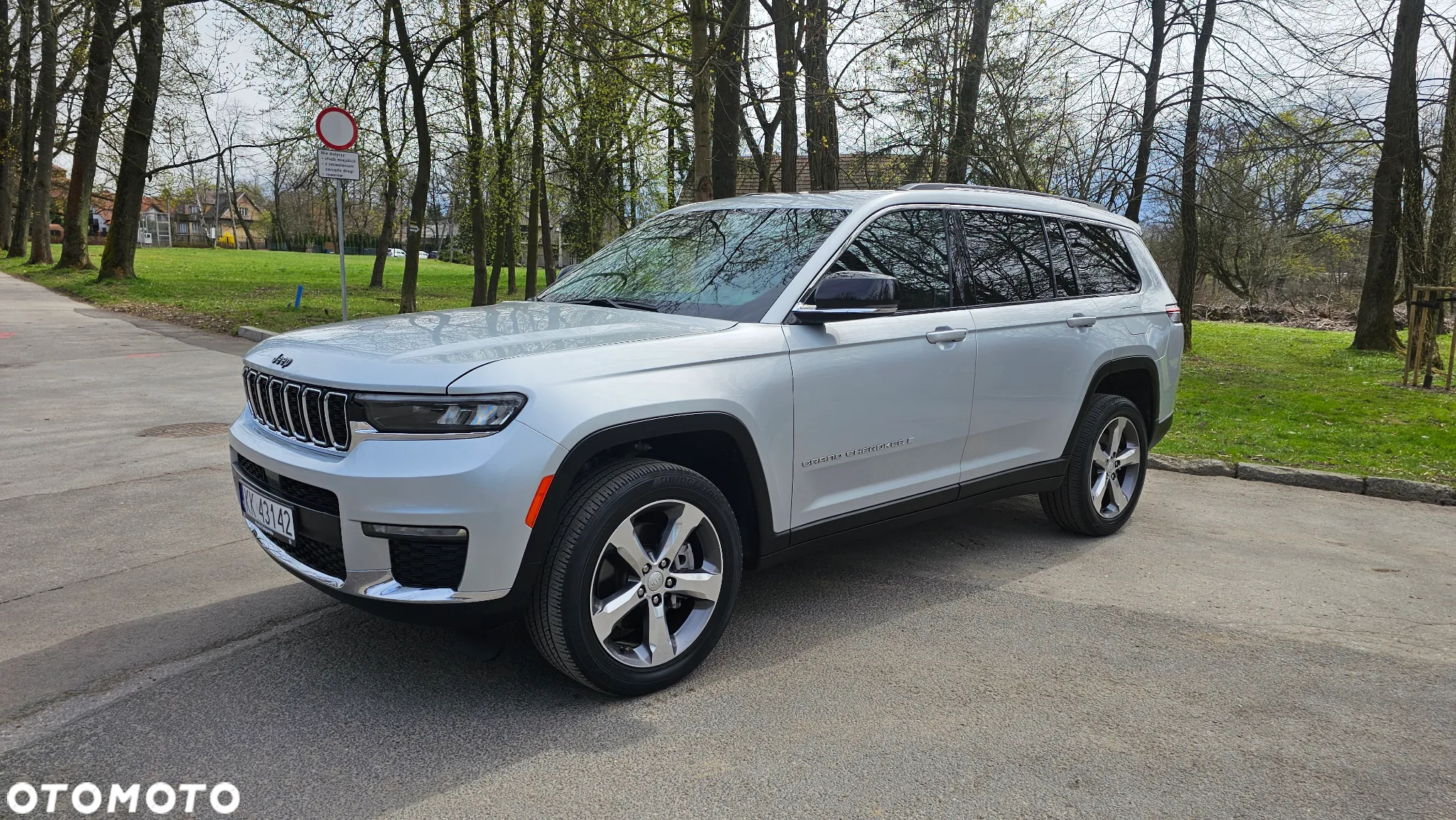 Jeep Grand Cherokee - 18