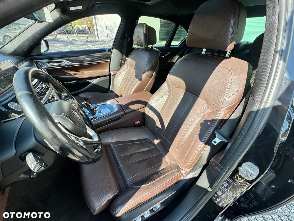 BMW Seria 7 730d - 34