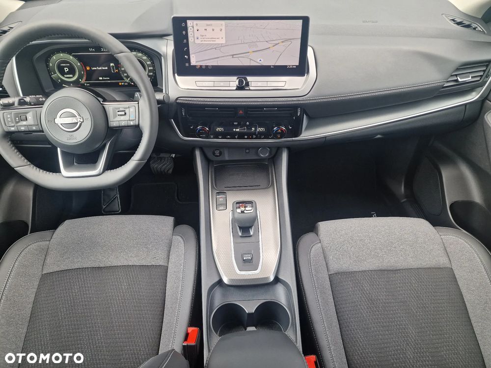 Nissan Qashqai 1.3 DIG-T mHEV N-Connecta Xtronic - 8