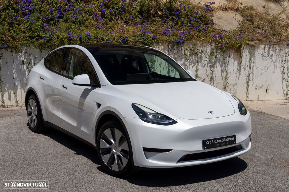 Tesla Model Y RWD - 3