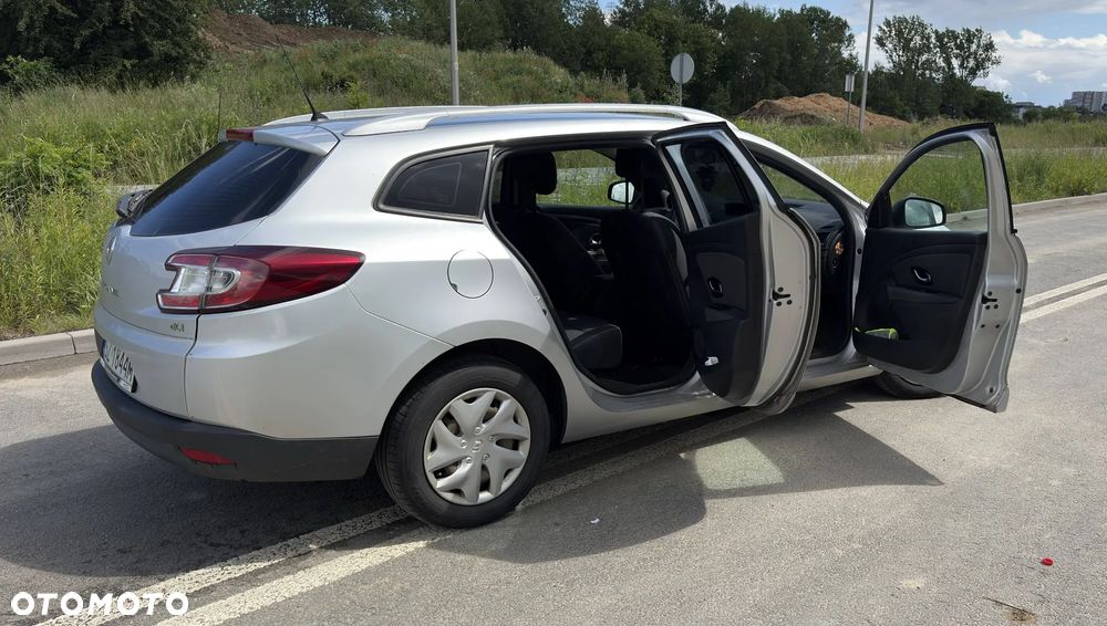 Renault Megane 1.5 dCi Limited - 10