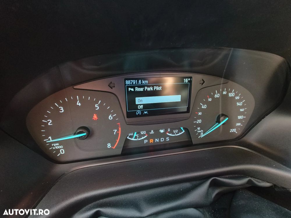 Ford Fiesta - 12