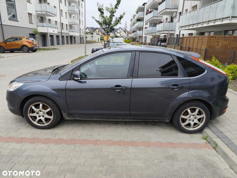 Ford Focus - 1