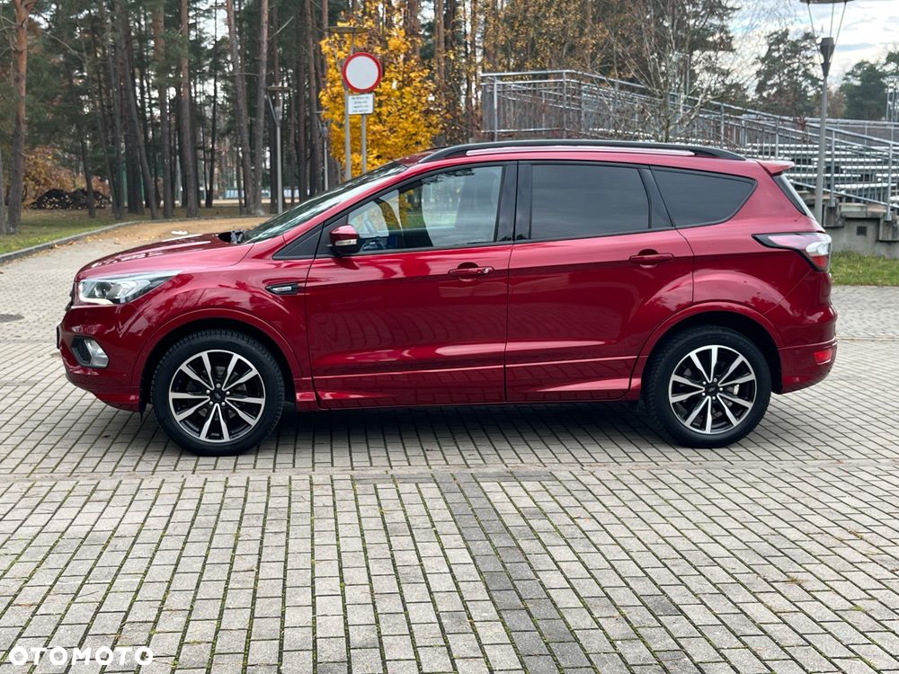 Ford Kuga 1.5 EcoBoost 2x4 ST-Line - 8