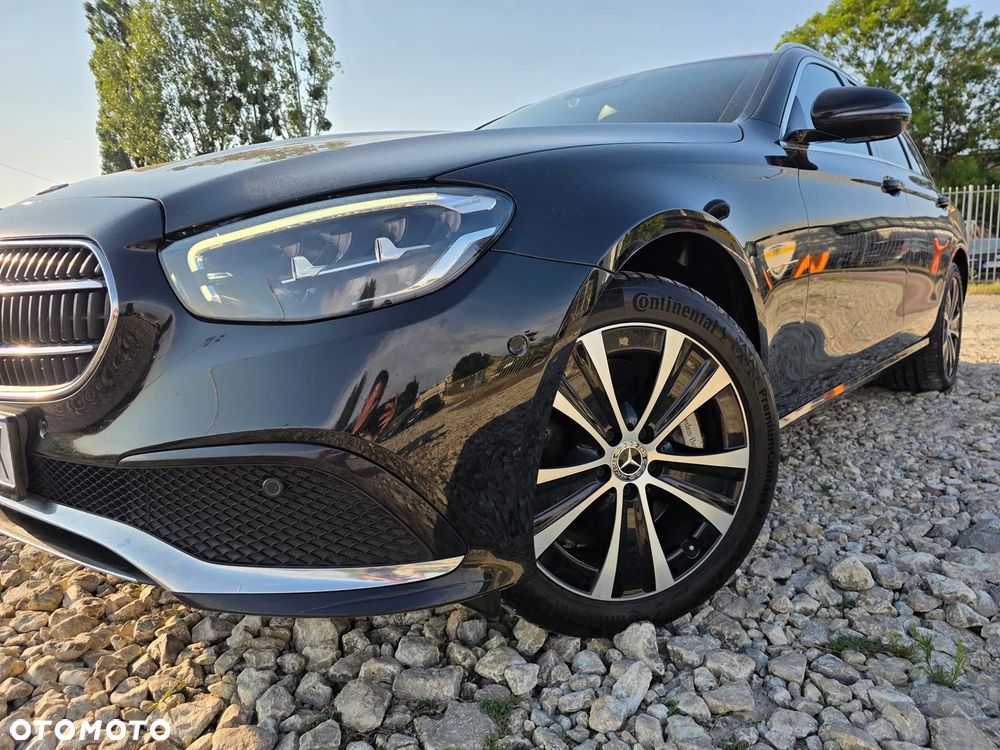 Mercedes-Benz Klasa E 300 de 4-Matic Avantgarde