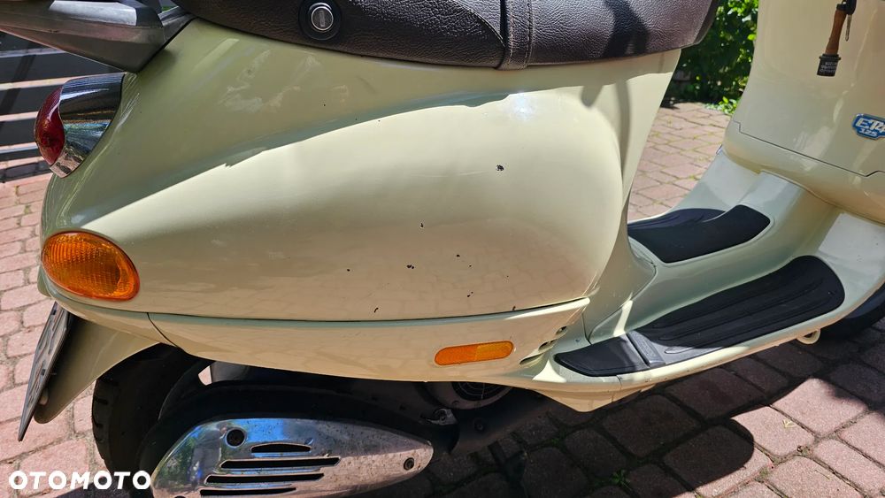 Piaggio Vespa - 13