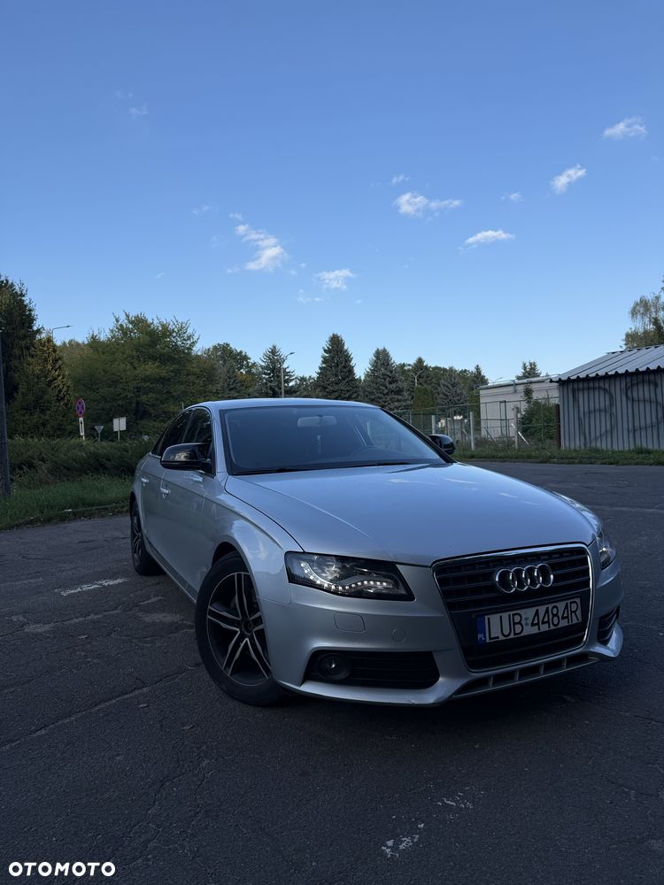 Audi A4 Limousine