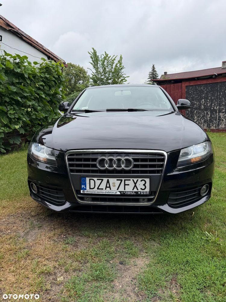 Audi A4 Avant 2.0 TDI - 11